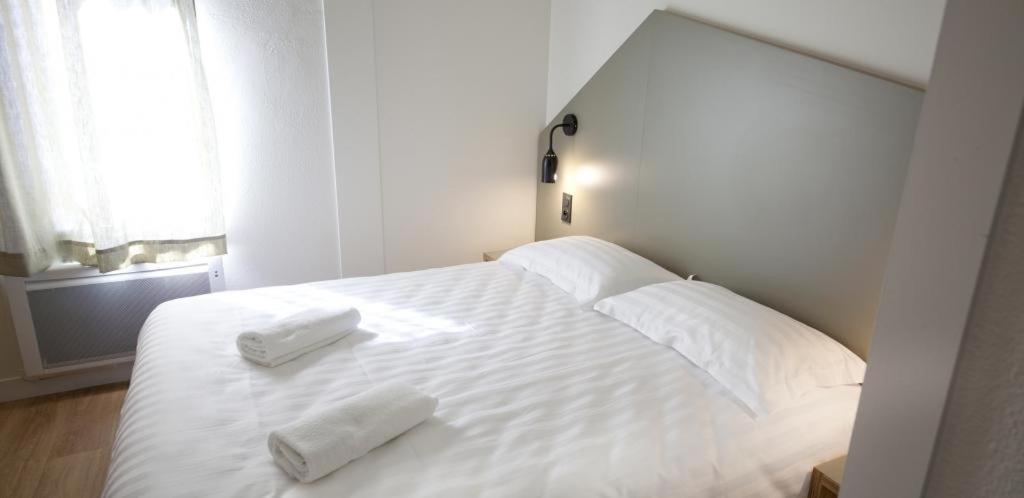 Brit Hotel Essentiel Arverne - Clermont-Ferrand Sud Aubière Eksteriør bilde